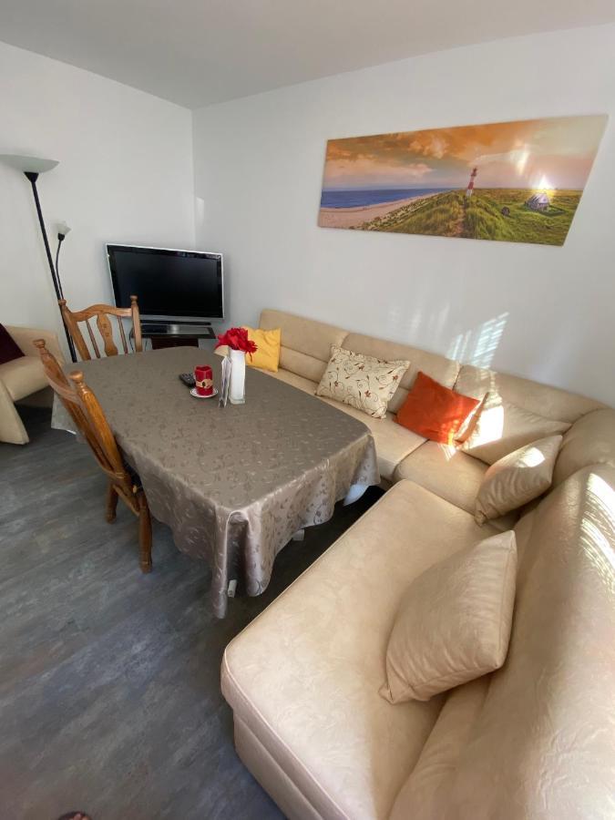 הלמשטדט Ferienwohnung Storchennest מראה חיצוני תמונה
