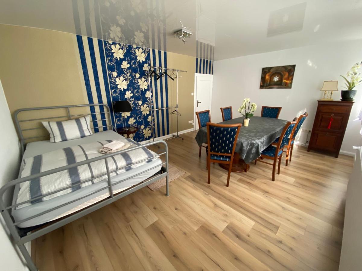 הלמשטדט Ferienwohnung Storchennest מראה חיצוני תמונה